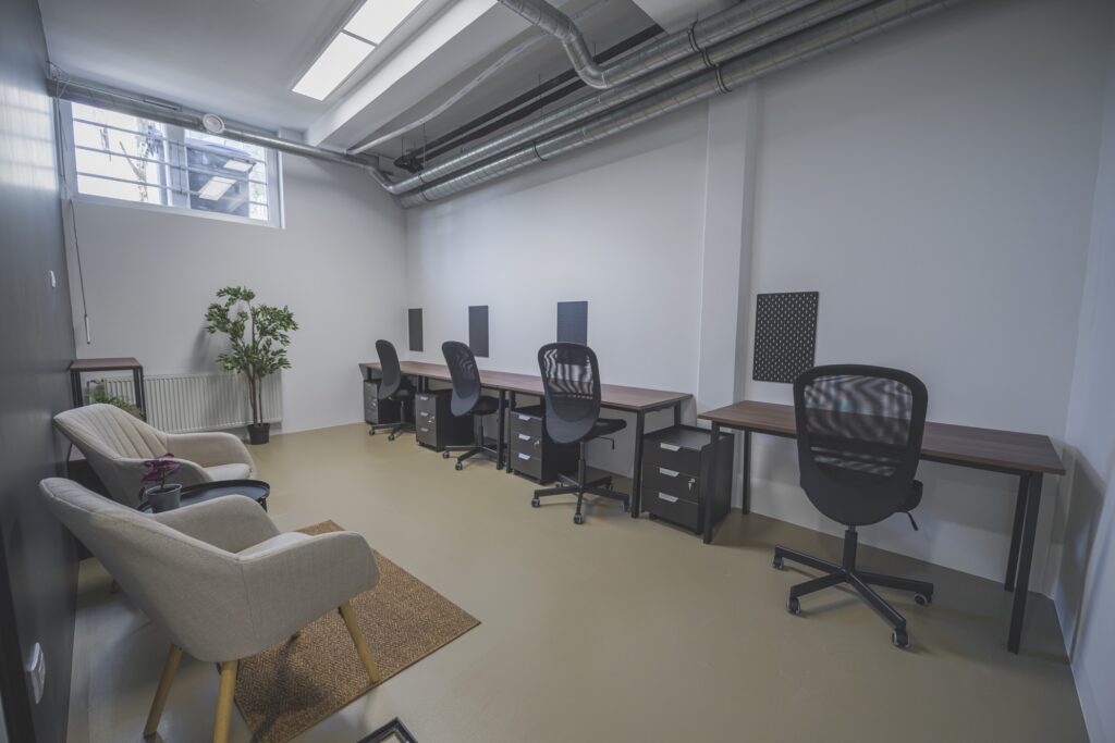 Kōdo – Večja Pisarna